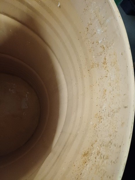 PLECHOVÝ SUD 200 L POUŽITIE VONKU I VO VNÚTRI LAKOVANÝ ODNÍMATEĽNÉ VEKO (5)